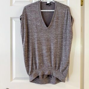 #34 Aritzia Wilfred Free Oversized V-Neck Sweater Vest, Size xxs-ptp 21” brown